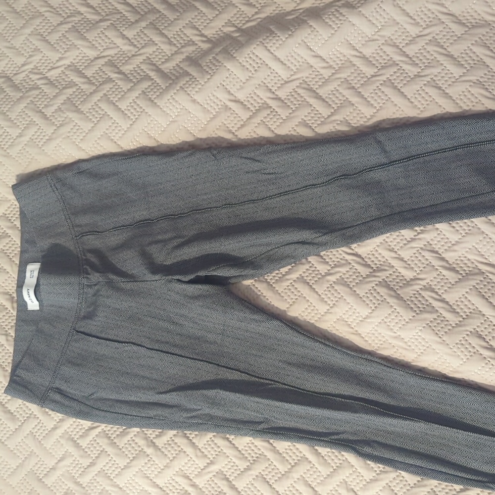 Old Navy Herringbone Dress Pants